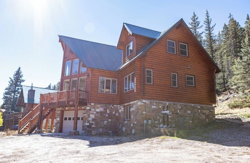 Taos Ski Valley Cabin | Ponderosa Valley in the Upper Valley