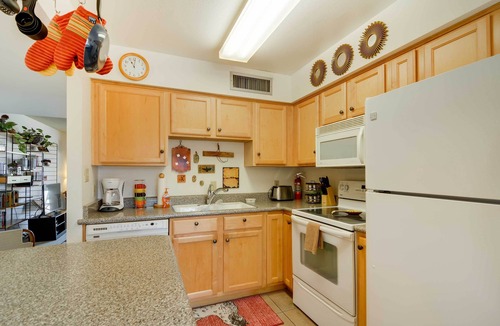 Fountain of the Sun House | Pool Access! Pet-Friendly Snowbird Retreat in Mesa