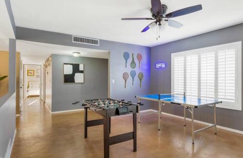 Tucson House | Pool, Fire Pit, Ping-Pong