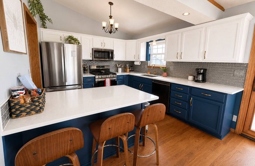 Wichita House | Prairie Peace - Family & Pet-Friendly Home on Quiet Cul-De-Sac w/Games & Toys