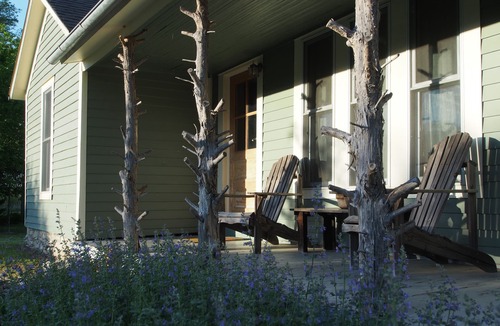 Matfield Green Cottage | Prairieside Cottage: Charming Private Property Nestled In The Flint Hills