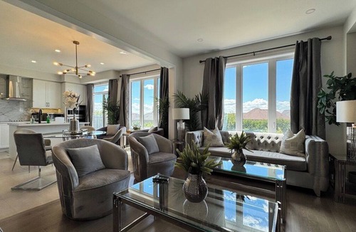 Markham House | Prestigious Executive Residence Angus Glen West