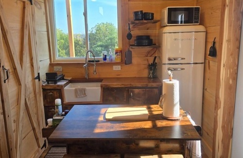 Littleport Cabin | Private 110-acre retreat. Cabin, ponds, trails and views. Pet friendly.