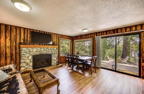 Burley House | Private Beach Access! Group-Friendly Getaway!
