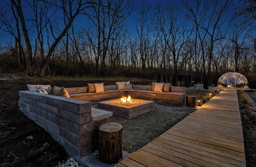 Grandview Cabin | Private Cabin on 6Acres & Sleeps 21! Pickleball+Sauna+Hottub+World Cup Retreat!