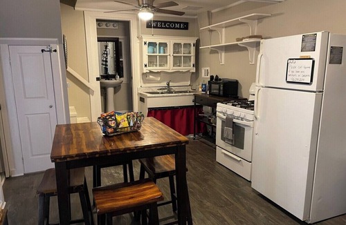 Independence House | Private Guest House - 5 min to Arrowhead/MAJOR INTERNATIONAL SPORTING EVENT