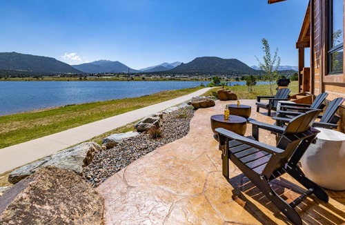 Estes Park House | Private Lakefront Cabin - Two Large Patios, Jacuzzi, Indoor/Outdoor Fireplace