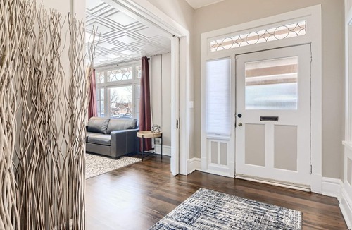Pueblo House | Pueblo Charm near Downtown