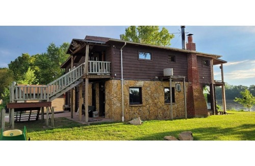 St. Joseph Cabin | Quaint peaceful waterfront cabin #1, two bedroom