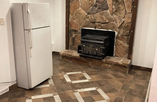 Fruit Heights House | Queen bed suite near Lagoon & Hill AFB; free wifi