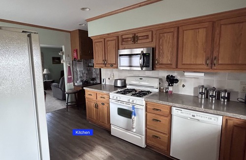 Welda House | Quiet Country Ranch/Hunters Welcome/Peaceful ranch home with plenty of room