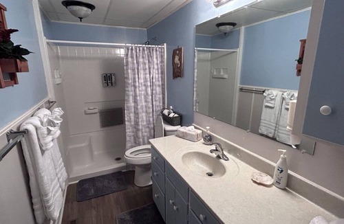 Welda House | Quiet Country Ranch/Hunters Welcome/Peaceful ranch home with plenty of room