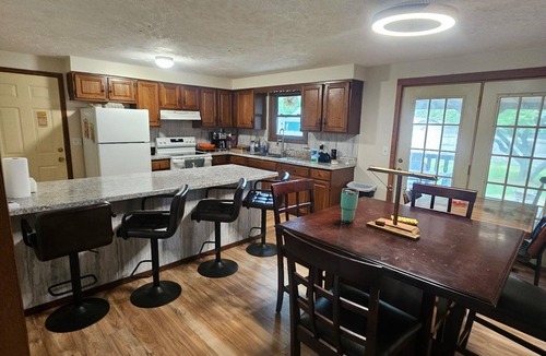 Hordville House | Quiet Hordville Home with Big Fenced Yard for Families