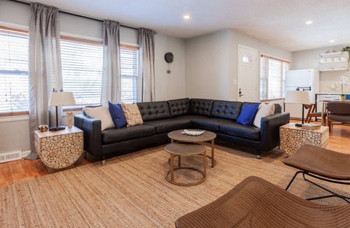 Rosedale House | Quiet House w/ Big backyard 20