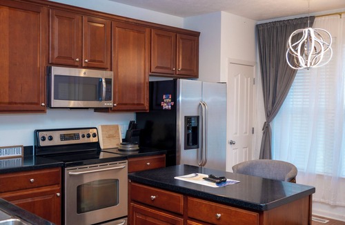 Indianapolis House | Quiet Indy 3-bedroom townhome with a cozy basement.