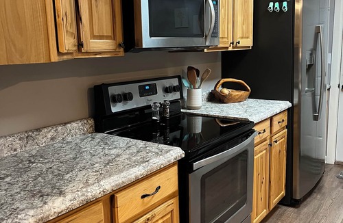 Bettendorf House | Quiet neighborhood surrounded by parks near multipurpose trail through QC