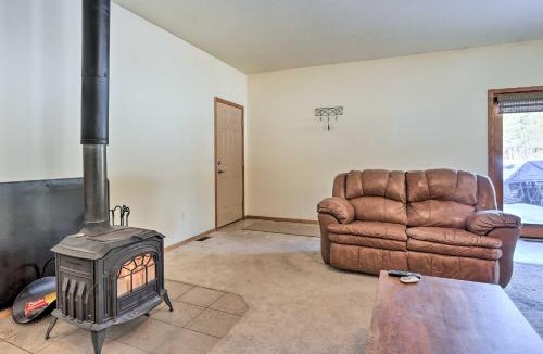 Newcastle Apartment | Quiet Newcastle Apartment w/Step-Free Access