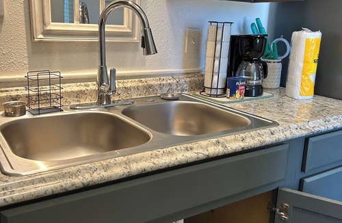 Joplin Condo | Quiet, Peaceful Condo in Excellent Location- Pet Friendly!