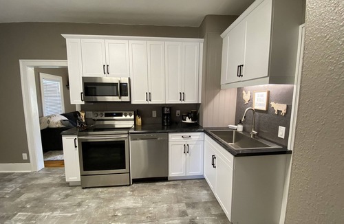 La Crosse House | Quiet Small Town Stay