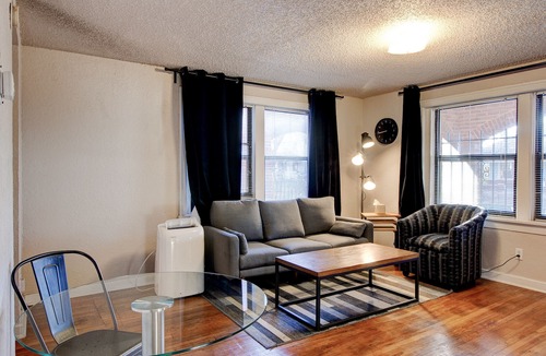 South Hyde Park Apartment | Quiet & Spacious | Easy Check-in + W&D | Zencity