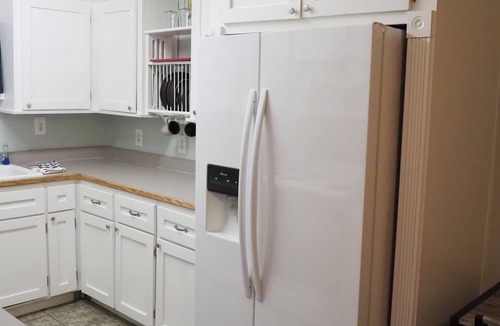 Wyandotte Cottage | R&R Retreat w/Lake Access. Grand Lake Grove, OK