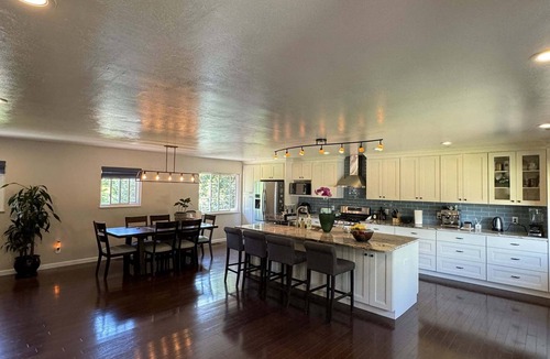 Green Mountain House | Red Rocks Guest Room, 8 Min Drive, Free Parking