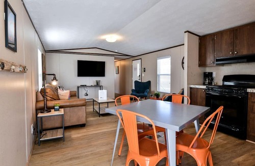 Moab Cabin | RedSands Habitation #3~Close to Dowtown~Ntl Parks in Utah
