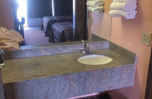El Reno Hotel | Regency Inn