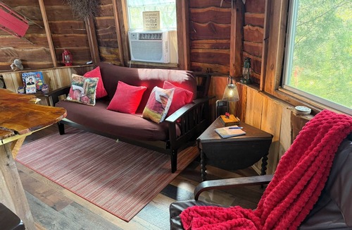 Celeste Bed & Breakfast | Relax amongst the trees in this beautiful romantic treehouse