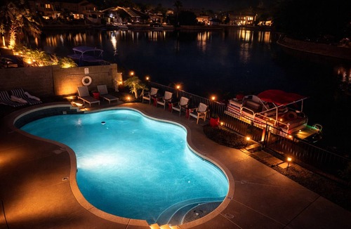 Arrowhead Lakes House | Relaxing Lakefront-Pool-Spa-Pontoon-Game Room-FirePits-Cardinal Stadium-WM Open
