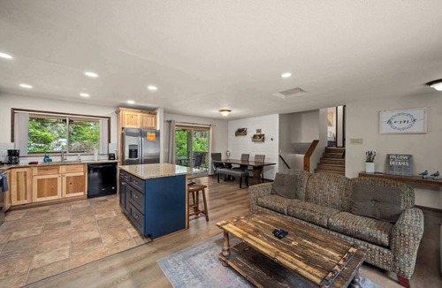 Post Falls House | Relaxing Post Falls Oasis