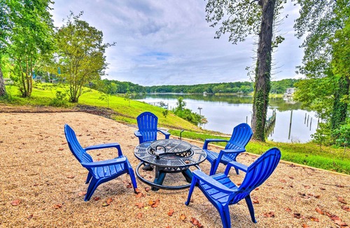 Dutton Cottage | Relaxing Riverfront Cottage w/Boat Dock!