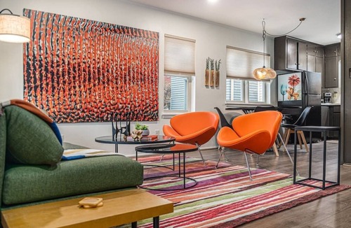 Benson House | Relaxing Spot with Zen Garden & Year-Round Hot Tub!