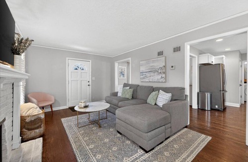 Fairway House | Remodeled Kansas City home near World Cup stadium, walk to park, dog friendly