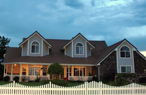 St. George Bed & Breakfast | Rent "The ABBY" bedroom @ The Winchester House for your activities in St. George