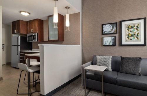 Downtown Omaha Hotel | Residence Inn by Marriott Omaha Downtown/Old Market Area