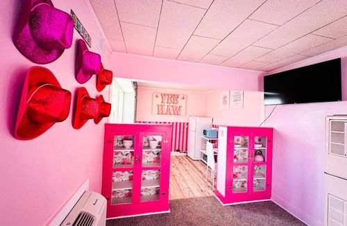 Russell Condo | Rhinestone Cowgirl-Your Pink Paradise in Russell