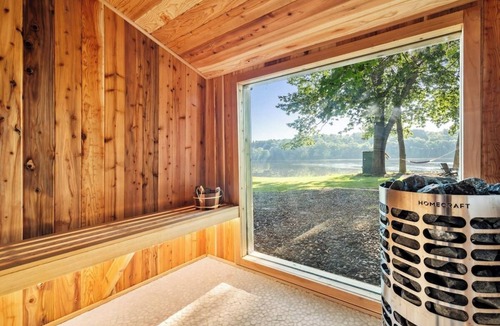 Waterford Cabin | Riverfront Cabin with Cedar wood Hot Tub, Dry Sauna, and Dock