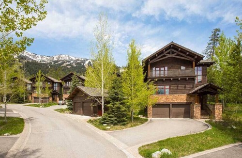 Granite Ridge House | RMR: Granite Ridge Lodge 3197 in Teton Village