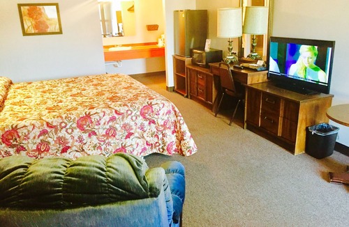 Minneapolis Hotel | Rock City Motel