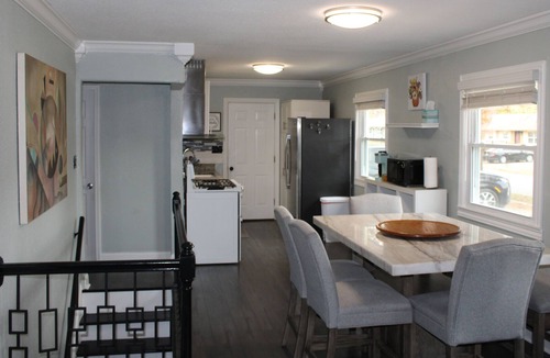 Waldron House | Roomy 3 BR - Sleep 6 - Dog Friendly - Near Legends - Game Room - Quiet Area