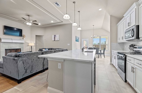 White Settlement House | Saddle Hills Settlement - 4 Cutting-edge Bedrooms