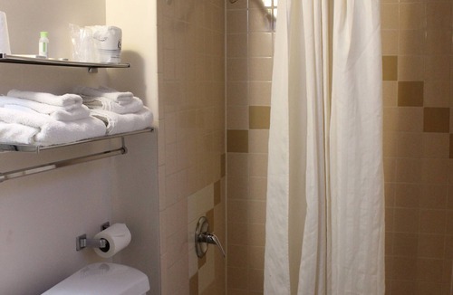 Limon Hotel | Safari Inn