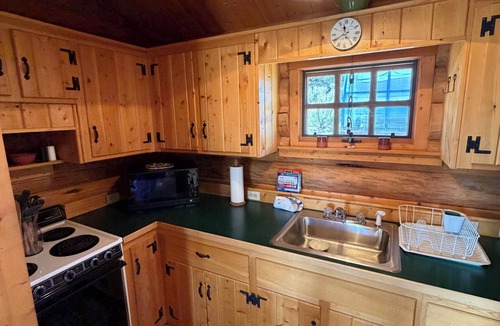 Dubois House | San Juan Hills Ranch provides a 35 acre exclusively private ranch for rent.