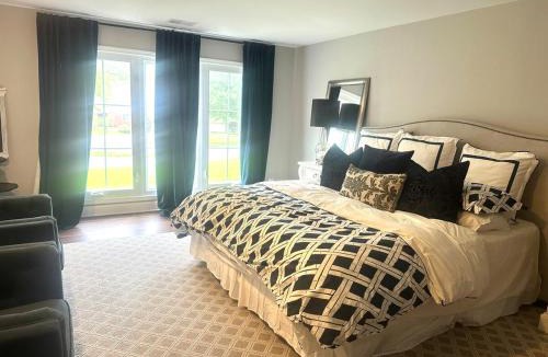 Overland Park House | Santoclere - designer home at Corporate Woods