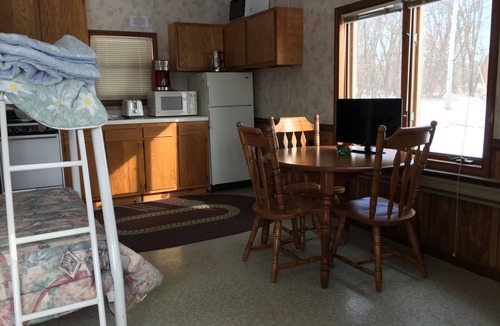 Omro Cabin | Schuster's Fox River Resort on the Fox -Perch Place