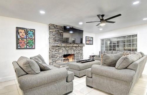 Paradise Valley Village House | Scottsdalestays 9BRM Multimillion Estate-Huge Pool