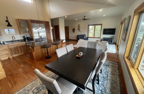 Ignacio House | Secluded Home - San Juan Views