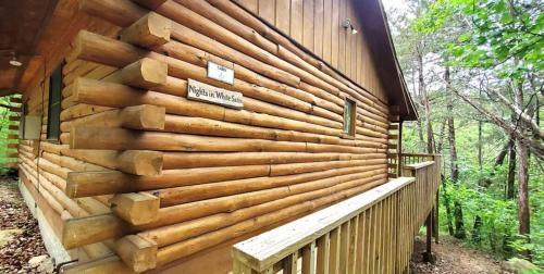 Eureka Springs Ski Chalet | Secluded log cabin#4 at Wisteria