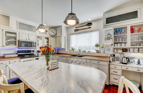 Fort Collins House | Serenity Spa and Stay